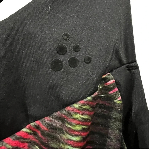 Craft workout top size medium. Multicolor, abstract. - Picture 3 of 5